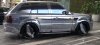 Chrome Range Rover met afschuwelijke wielen