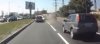 Dashcam: Porsche Cayenne bestuurder verliest macht over stuur