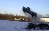 Enorme redneck jump met pickup truck